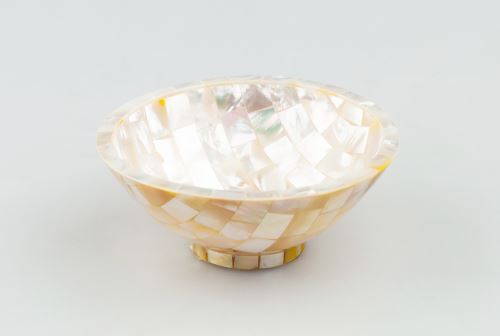 Pearl bowl round