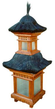 Balinese garden lamp made of exotic wood