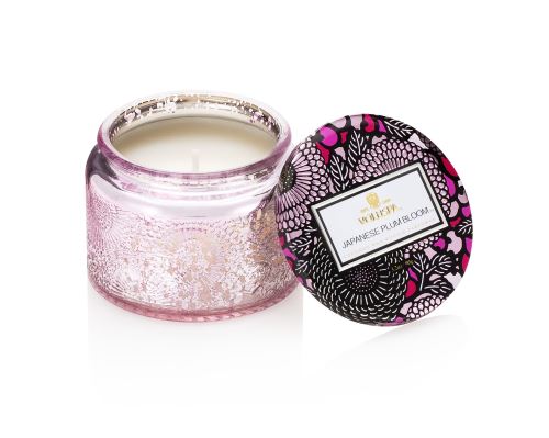 LUXURY CANDLE,  PETITE CANDLE IN COLORED JAR WITH METALLIC LID 3,2 oz, Japanese Plum Bloom