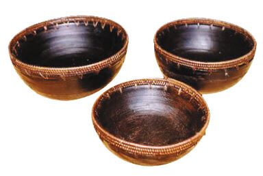 Wooden bowl- different sizes